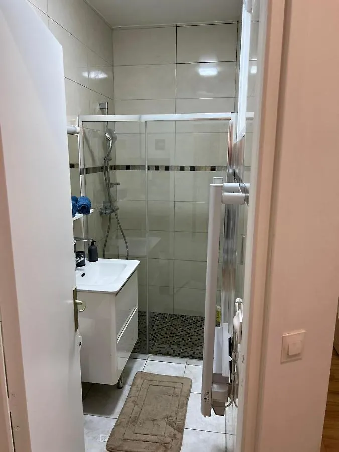 Studio Sacre-Coeur Montmartre - Hala Paris Apartment France